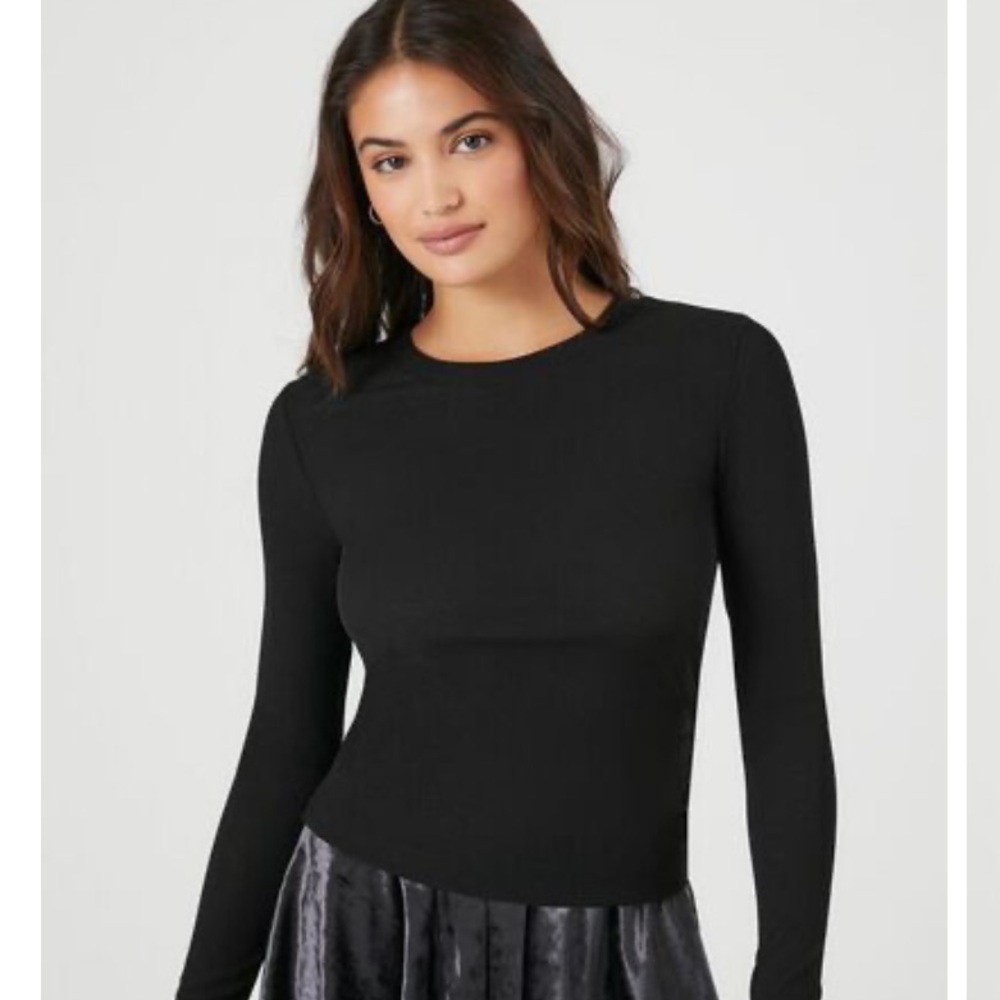 FOREVER 21 BLACK LONG SLEEVE